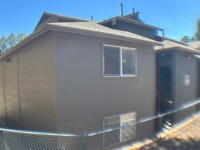 Building Photo - 1185 W University Ave