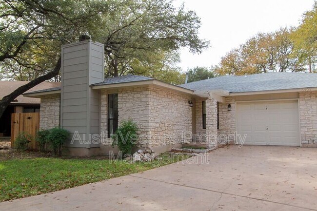Building Photo - 6505 Columbia Oaks Ct