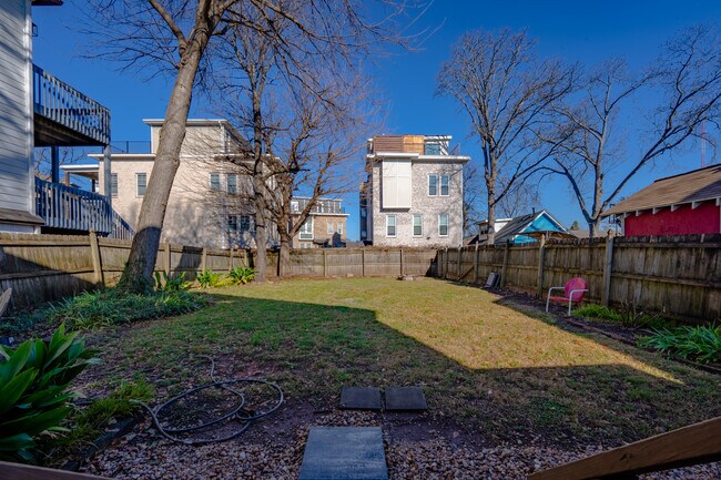 Foto del edificio - 572 John Wesley Dobbs Ave NE