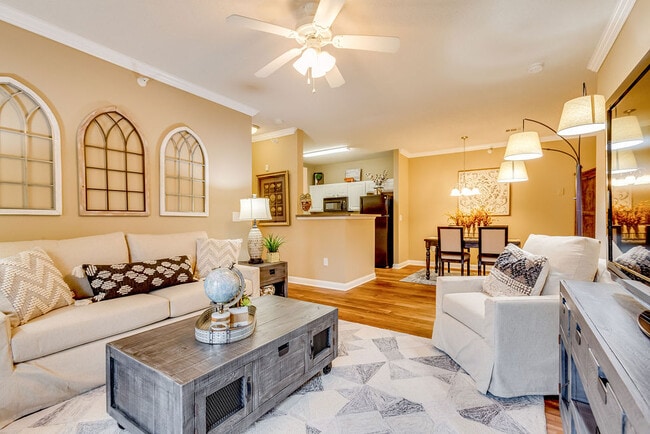 Building Photo - Hampton Falls