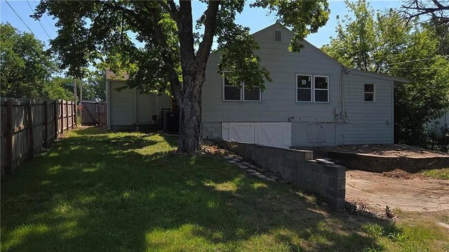 Foto del edificio - 4456 N Bellefontaine Ave