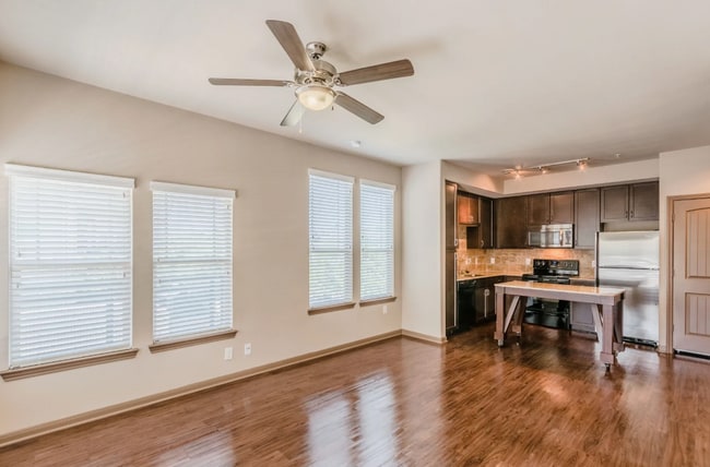 Photo - 7490 Coronado Ave Apartment