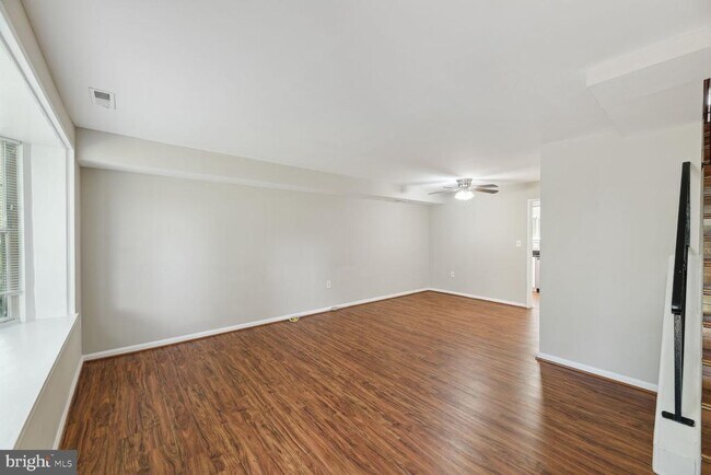 Foto del edificio - 3723 Ingalls Ave