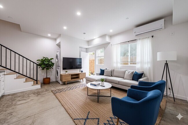 Foto del edificio - 11841 Runnymede St