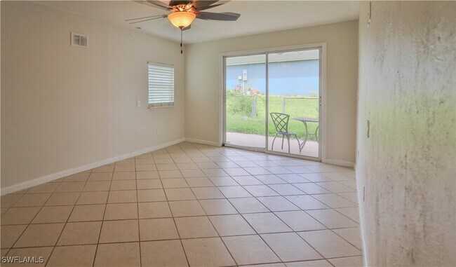 Foto del edificio - 18218 Poplar Rd