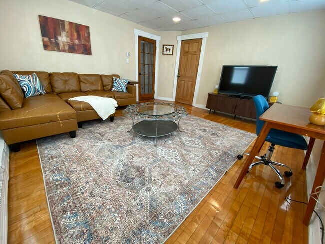 Foto del edificio - 123 Endicott St