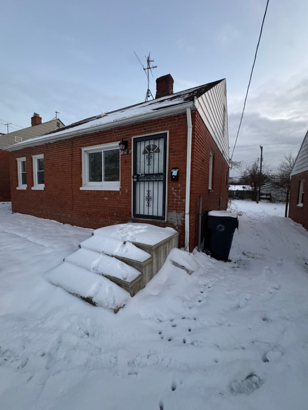 Photo - 16910 Palda Dr (Cleveland, OH)