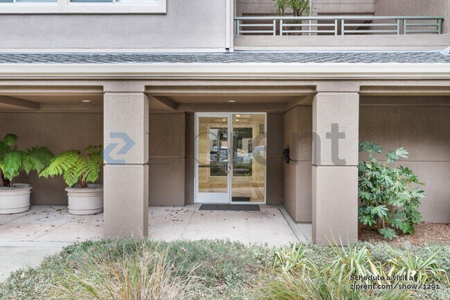 Foto del edificio - 180 Caldecott Ln