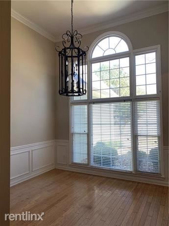 Foto del edificio - 5 br, 3 bath House - 285 Riverbirch Lane