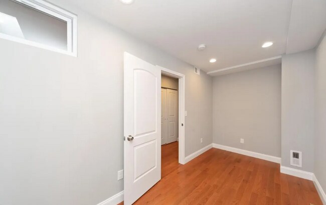 Foto del edificio - 41 N Linwood Ave