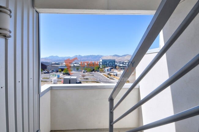 Building Photo - 11219 Clear Blue Dr