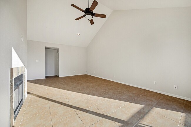 Foto del edificio - 5200 Weslayan St