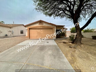 Building Photo - 2662 Getchel Pl