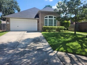 Building Photo - 28510 Rustic Pines Ct