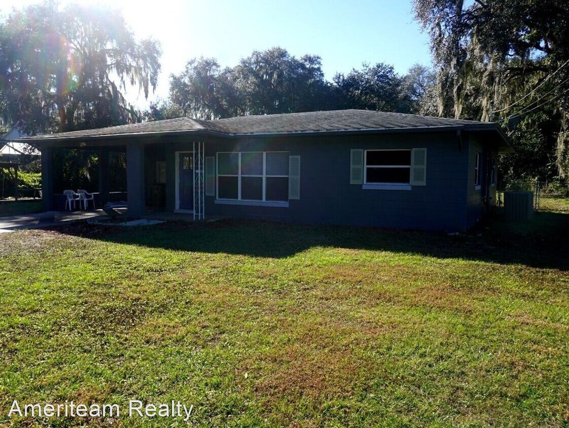 Primary Photo - 4 br, 3 bath House - 32007 Bluegill Drive