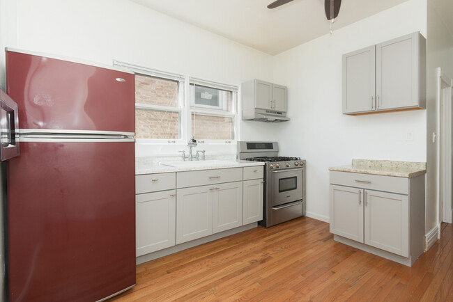 Building Photo - 1331 Maple Ave