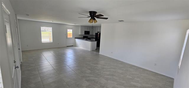 Building Photo - 9205 Grackle Pl