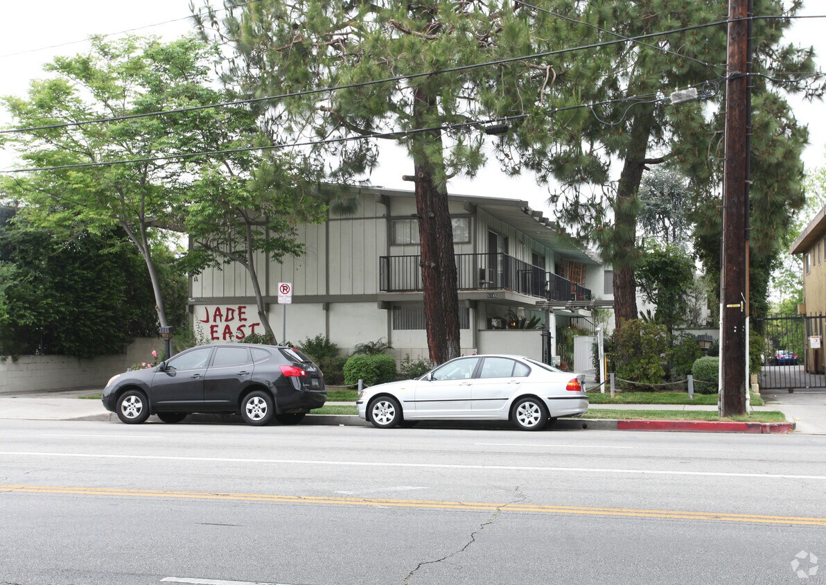 Primary Photo - 5146 Coldwater Canyon Ave
