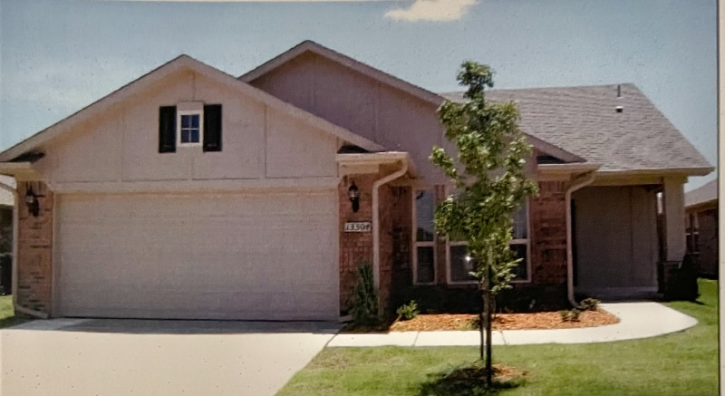 Photo - 13304 SW 2nd Terrace (Yukon, OK)