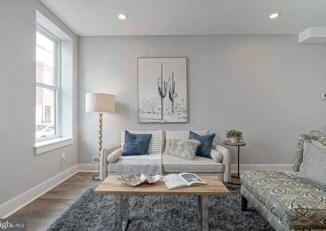 Foto del edificio - 1917 Pierce St