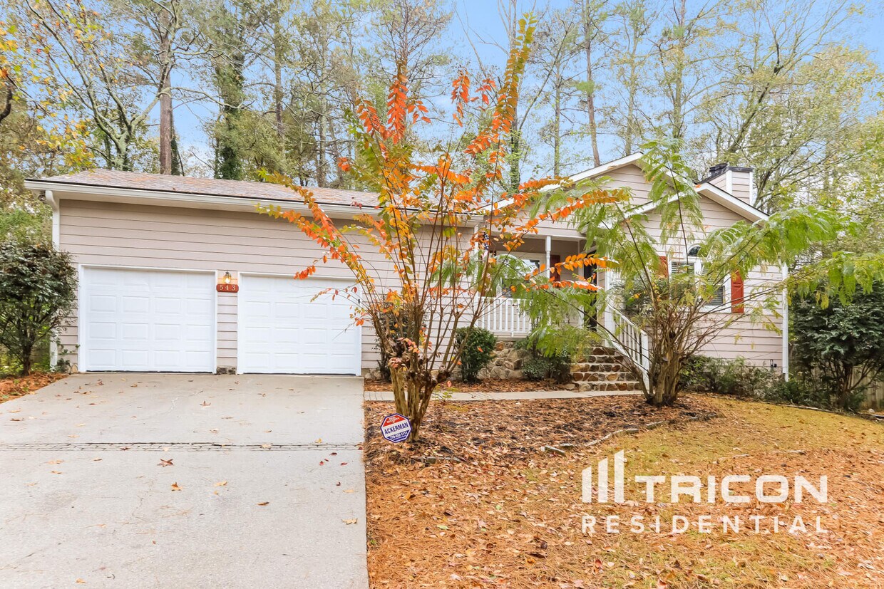 543 Lakeshore Drive Stockbridge GA House Rental in Stockbridge, GA