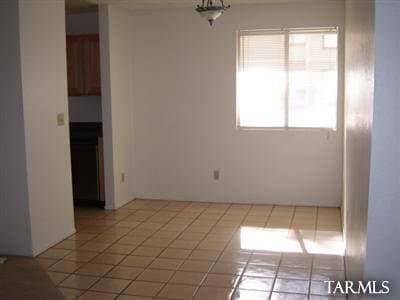 Building Photo - 808 S Langley Ave