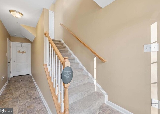 Building Photo - 10367 Lantern Ln
