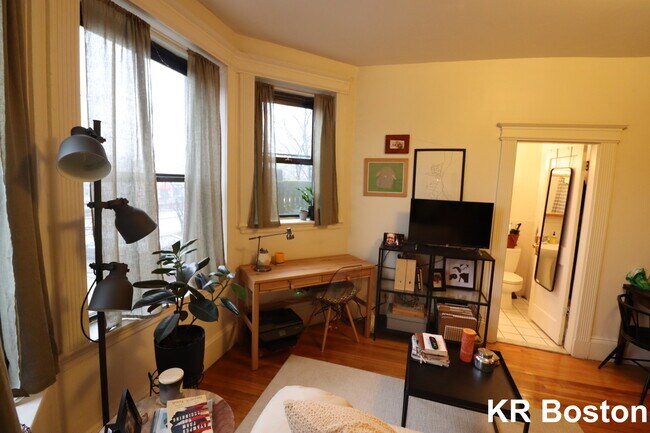 Foto del edificio - 1243 Commonwealth Ave