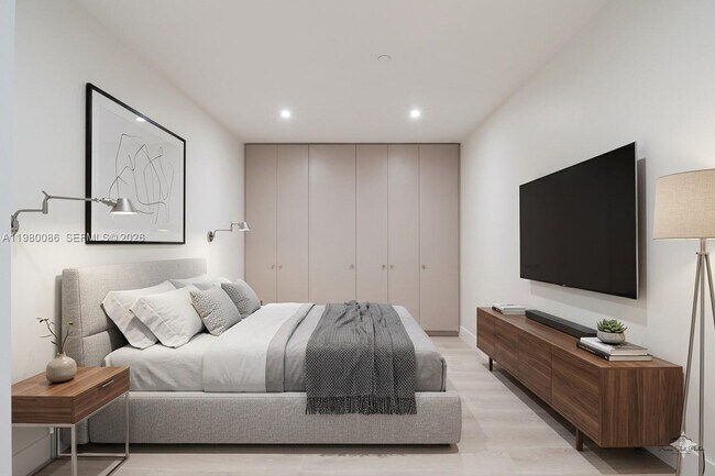 Foto del edificio - 151 Crandon Blvd