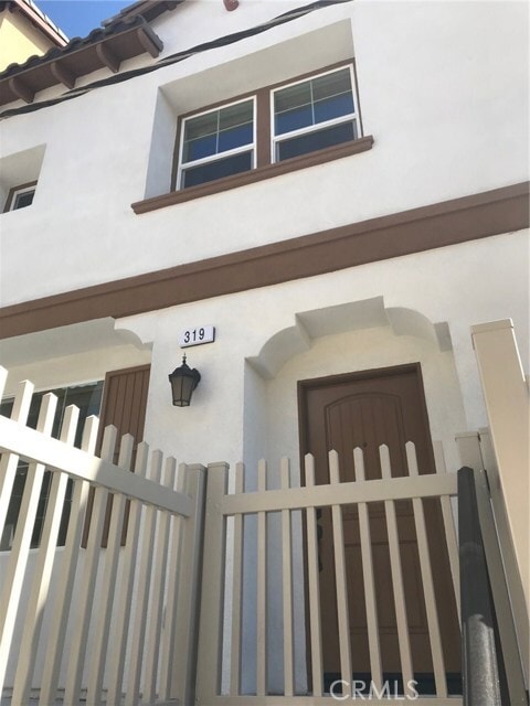 Primary Photo - 319 N Edenfield Ave
