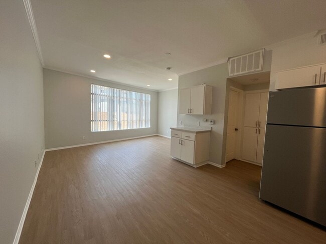 Foto del interior - 14900 Moorpark Street