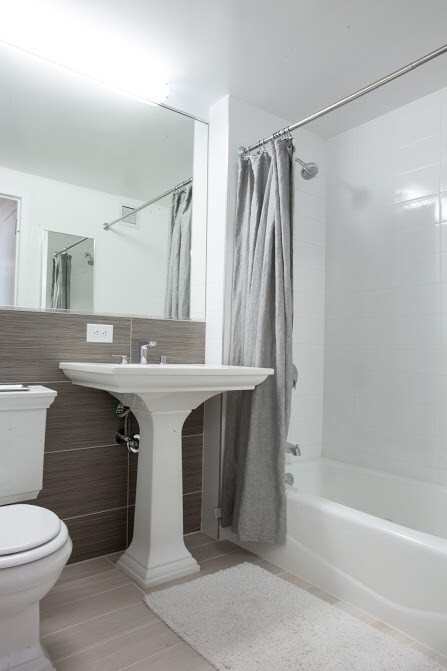 Building Photo - 315 W 33rd St