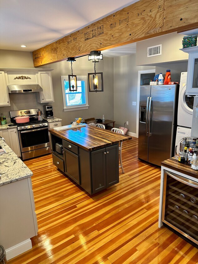 Foto principal - 260 Cypress St