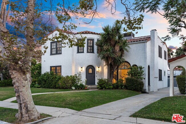 Building Photo - 6316 Drexel Ave