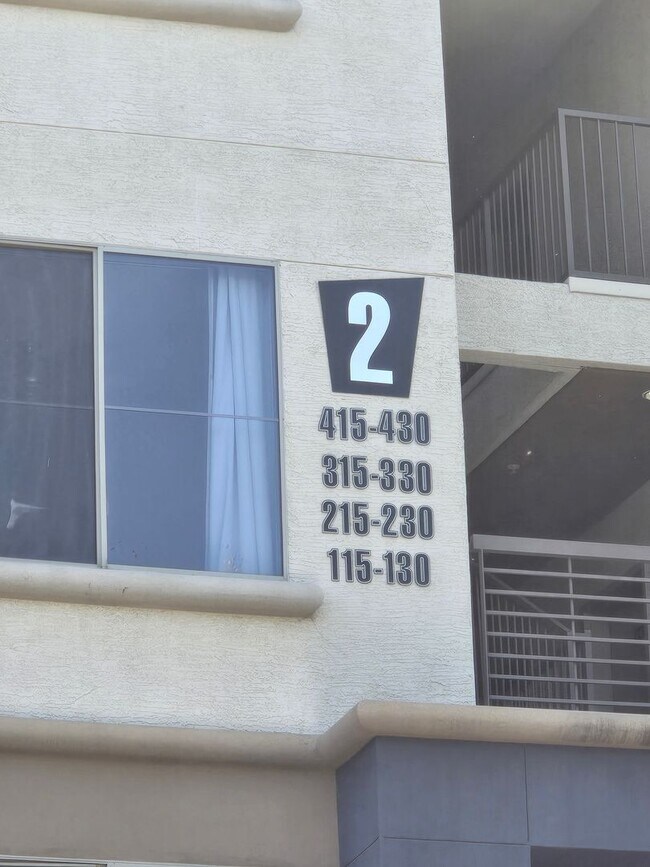 Foto del edificio - Charming 1-Bedroom 1-Bath Condo in Biltmore Area