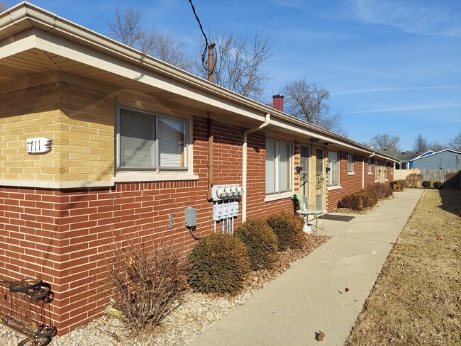 Foto del edificio - 711 S West St