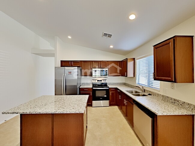Foto del edificio - 3868 W Yellow Peak Dr