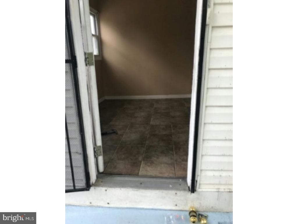 Primary Photo - 229 N 9th St