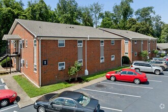 Building Photo - Poplar Village