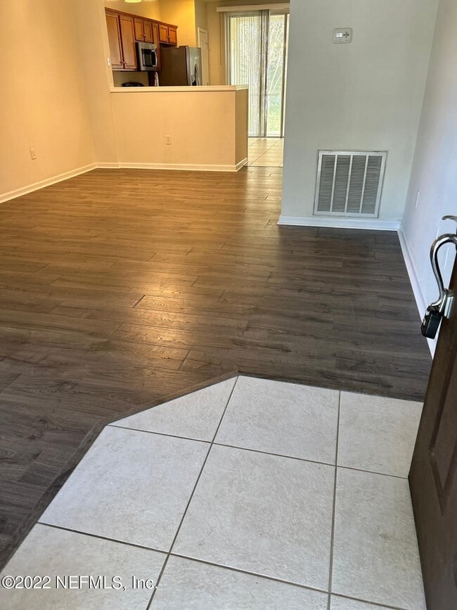 Foto del edificio - 6599 ARCHING BRANCH Cir