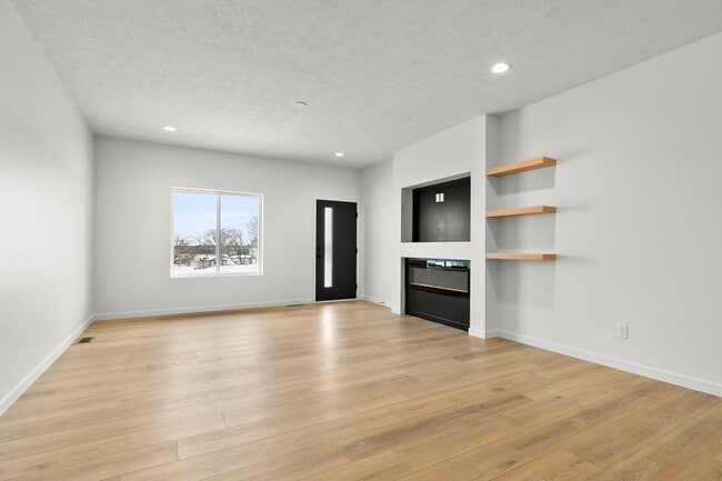 Building Photo - 1311 SW 36th St