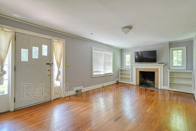 Foto del edificio - 1840 Maryland Ave