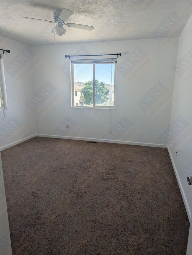 Foto del edificio - 2740 Koven-