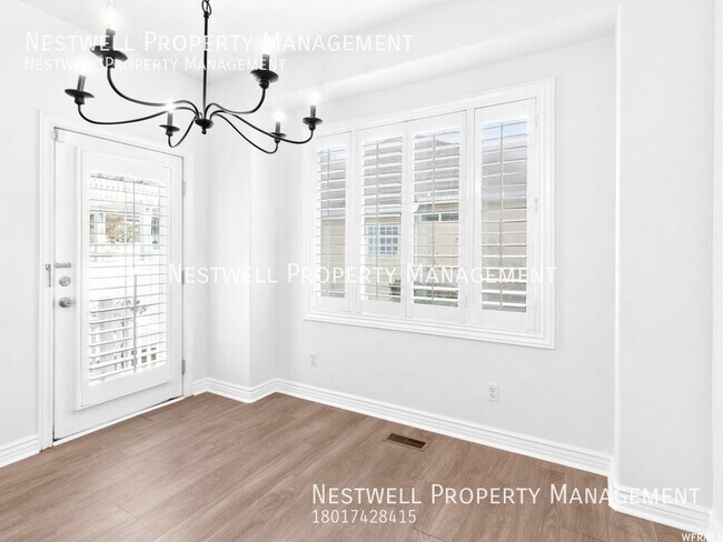 Building Photo - Amazing 4-bed Twinhome in Draper - $500 OF...