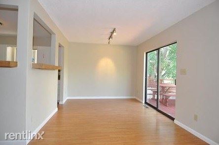 Building Photo - 4 br, 2 bath House - 3207 Meadowlark Ave