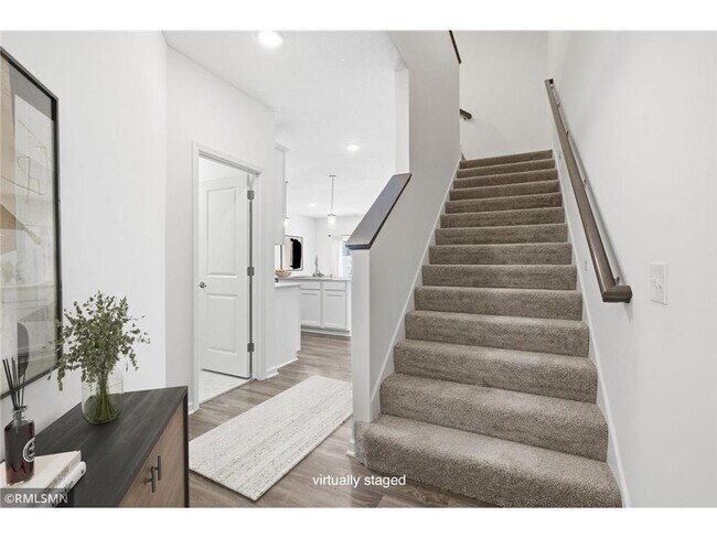 Foto del edificio - 9669 4th St Ln N