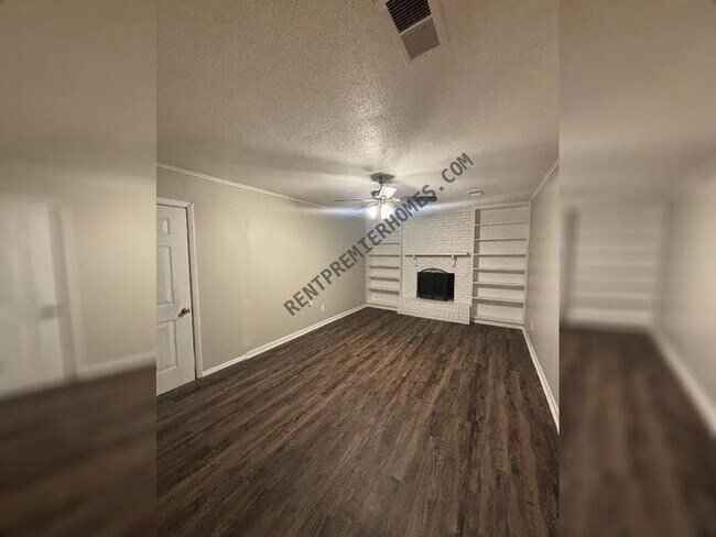 Foto del edificio - 2221 Dorchester Dr
