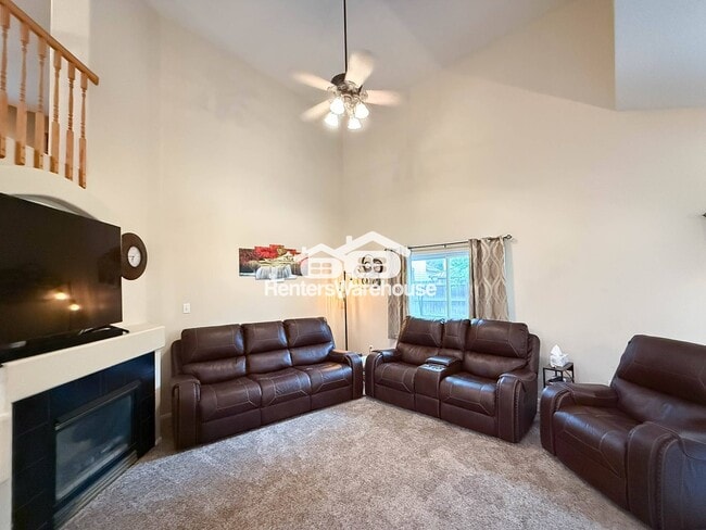 Building Photo - 13432 Cherry Ct