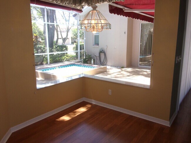 Building Photo - Outstanding Lansbrook Home