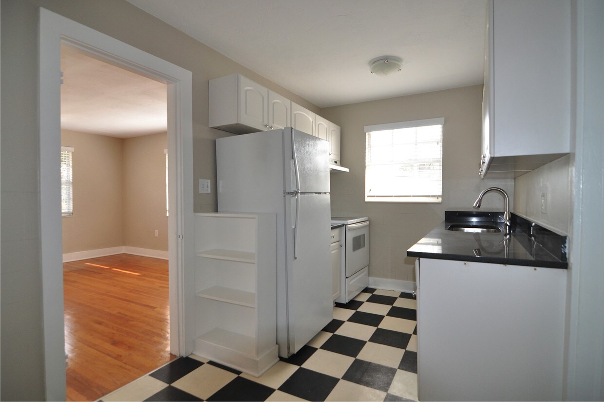 2812 W Estrella St, Tampa, FL 33629 Apartments in Tampa, FL